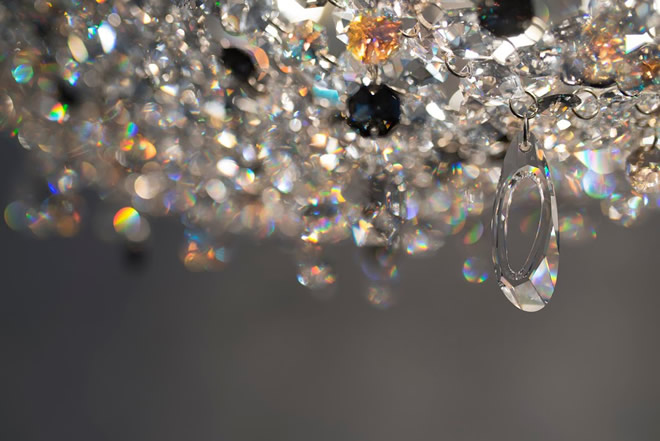 artica-first-model-luxury-chandelier-swarovski-design