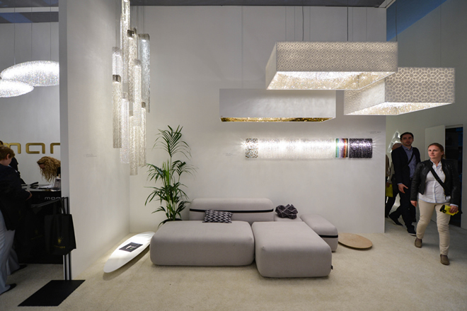 euroluce-2015-milano-manooi-stand-exhibition-deep-sky-voile