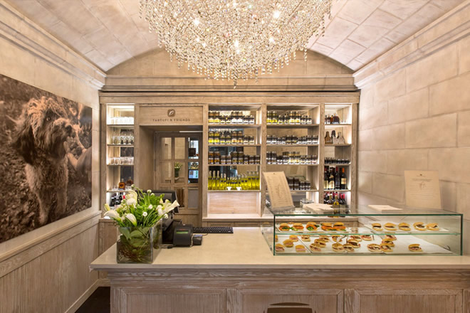 iceberg-manooi-restaurant-crystal-lighting-tartufi-rome